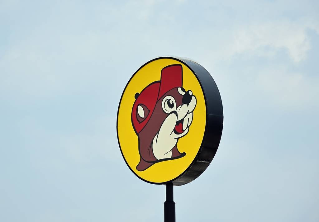 Enseigne avec le logo de Buc-ee's