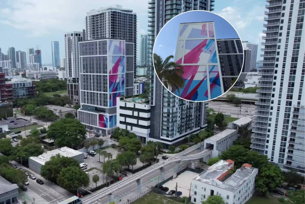 Vue aérienne d’Excel Miami, fresque murale