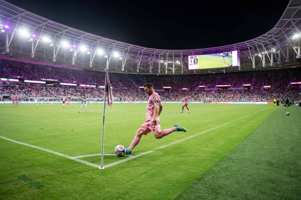 Lionel Messi beim Eröffnungsspiel von Inter Miami im Nu Stadium