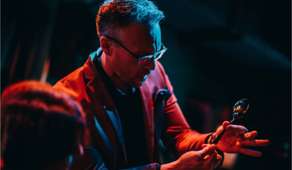Just steps from Simpson Park, this intimate 90-minute magic and cocktail experience turns a normal Miami night into “impossible moments you’ll still be trying to explain”