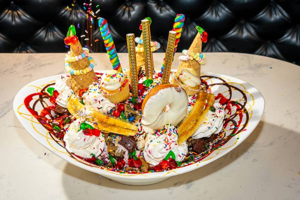 King Kong Sundae at Sugar Factory