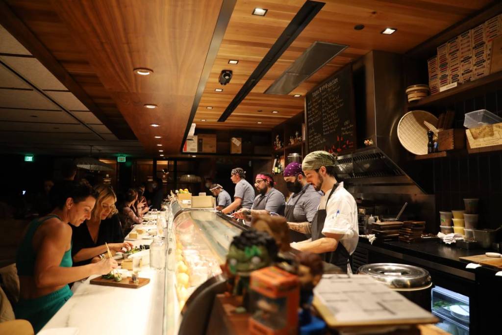 La barra de sushi de Uchi Miami