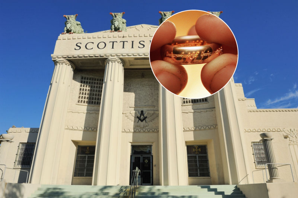 El exterior del Scottish Rite Temple de Miami y el anillo de «El Señor de los Anillos»