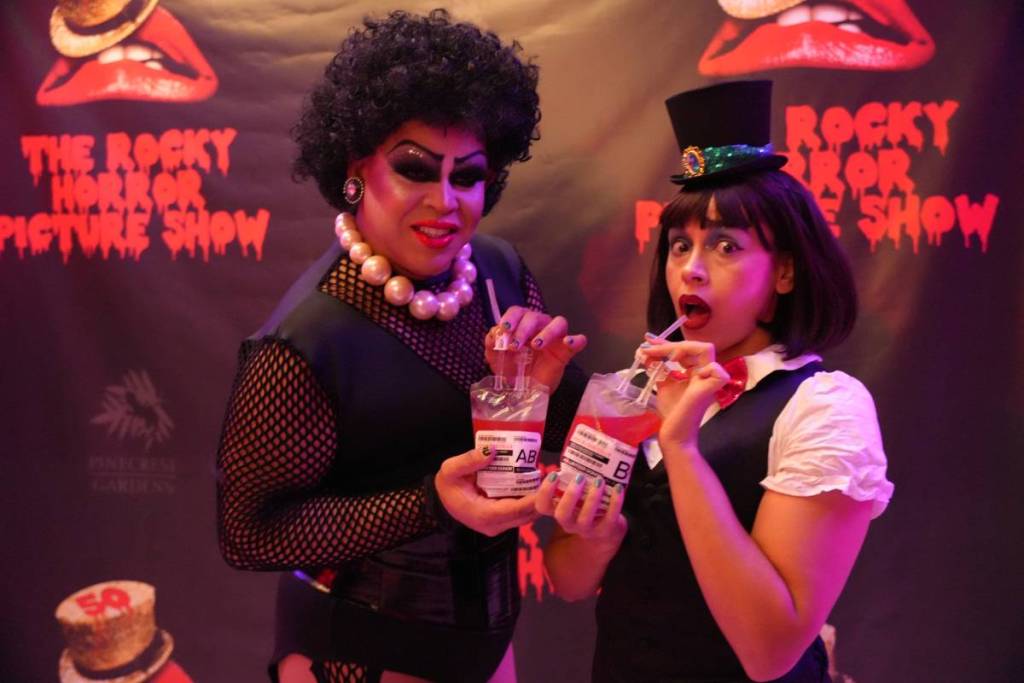 proyección de *The Rocky Horror Picture Show*