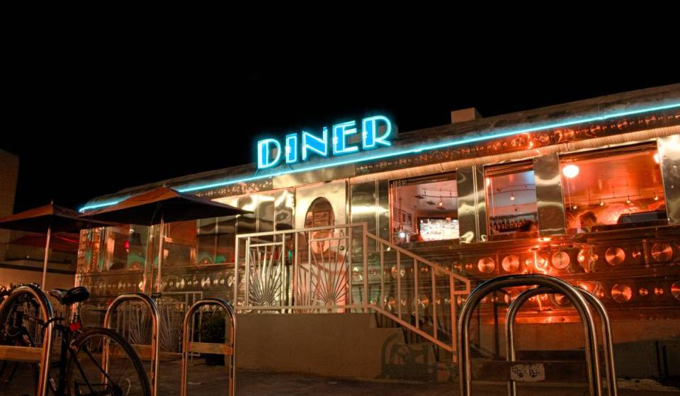 Shipped over 1,000 miles to South Beach, this 1948 dining car was just named the #2 best late-night spot in the U.S.