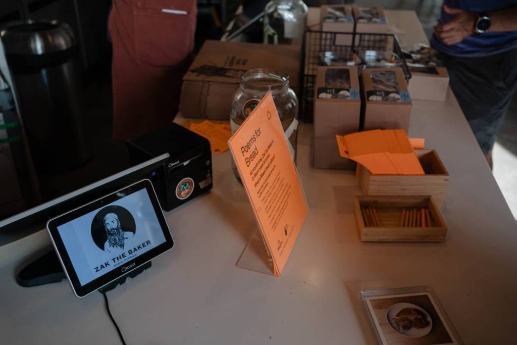 Tarjetas de poesía de O, Miami