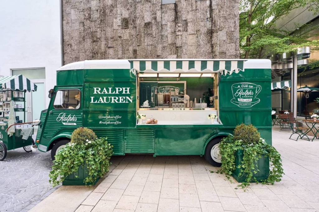 Camión de Ralph's Coffee en el Miami Design District