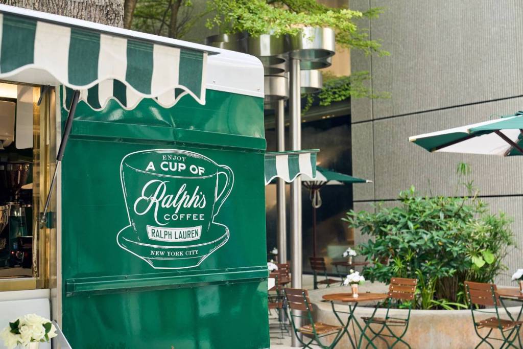 Camión de Ralph's Coffee en el Miami Design District