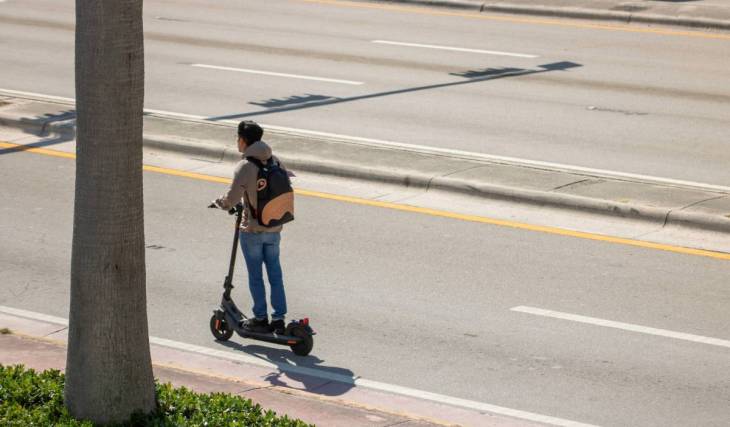 City of Miami commissioners unanimously approve ban on e-scooters and e-bikes from public sidewalks