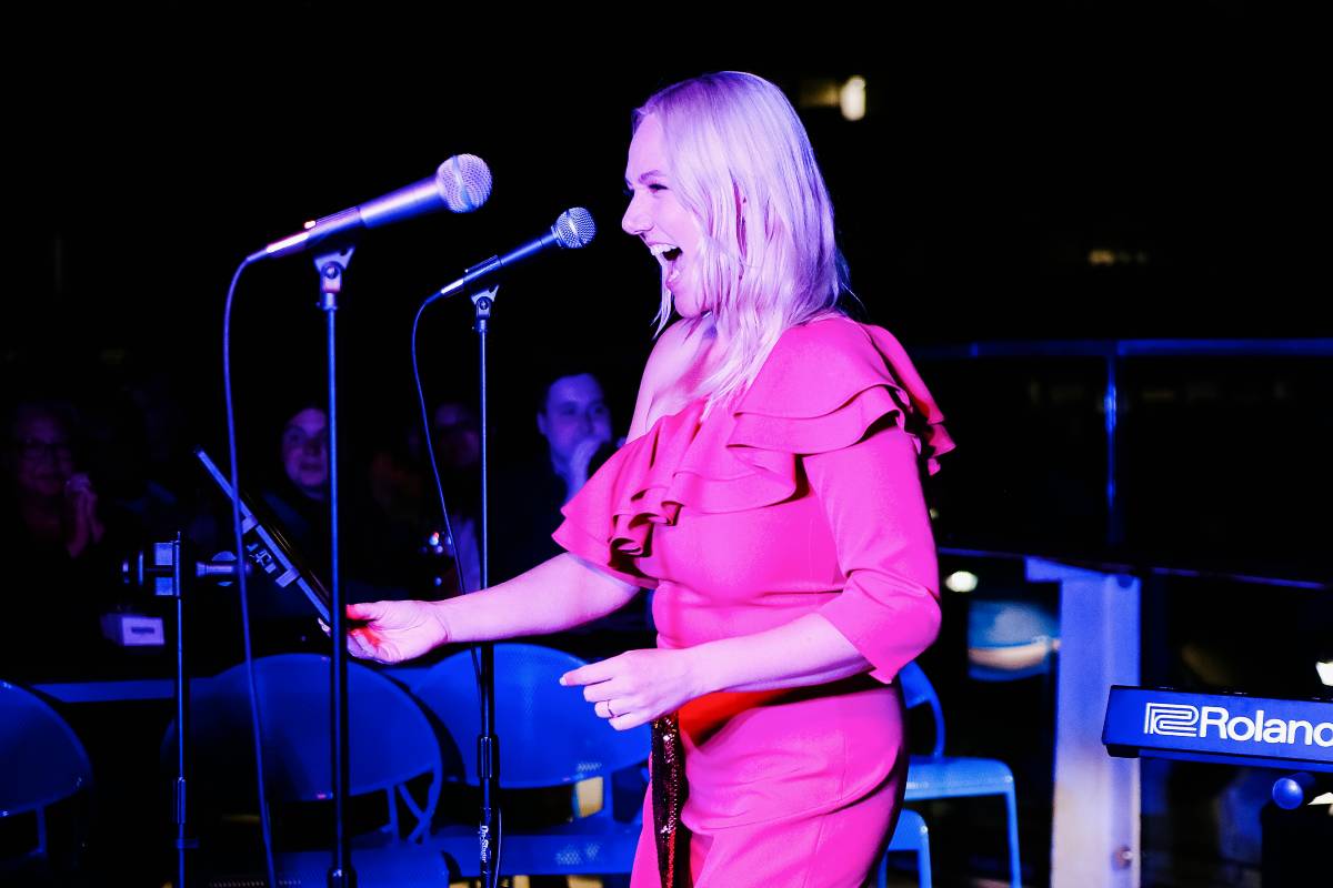 live singer at ABBA tribute concert