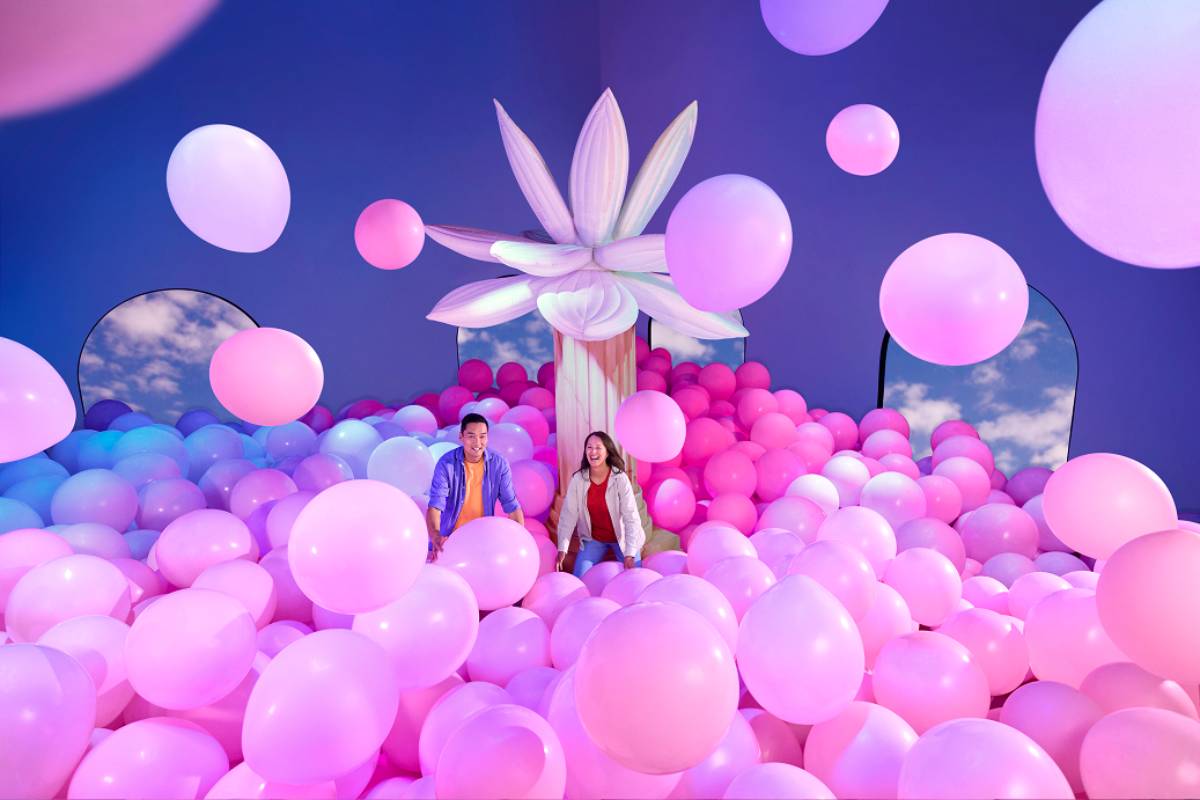 The largest mall in the U.S. is hosting a bubble-filled sensory world packed with interactive illusions, giant balloons and innovative VR tech — tickets now on sale in Minneapolis
