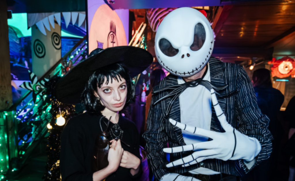 This spine-chilling pop-up bar opens tonight in Minneapolis with themed games and killer cocktails 