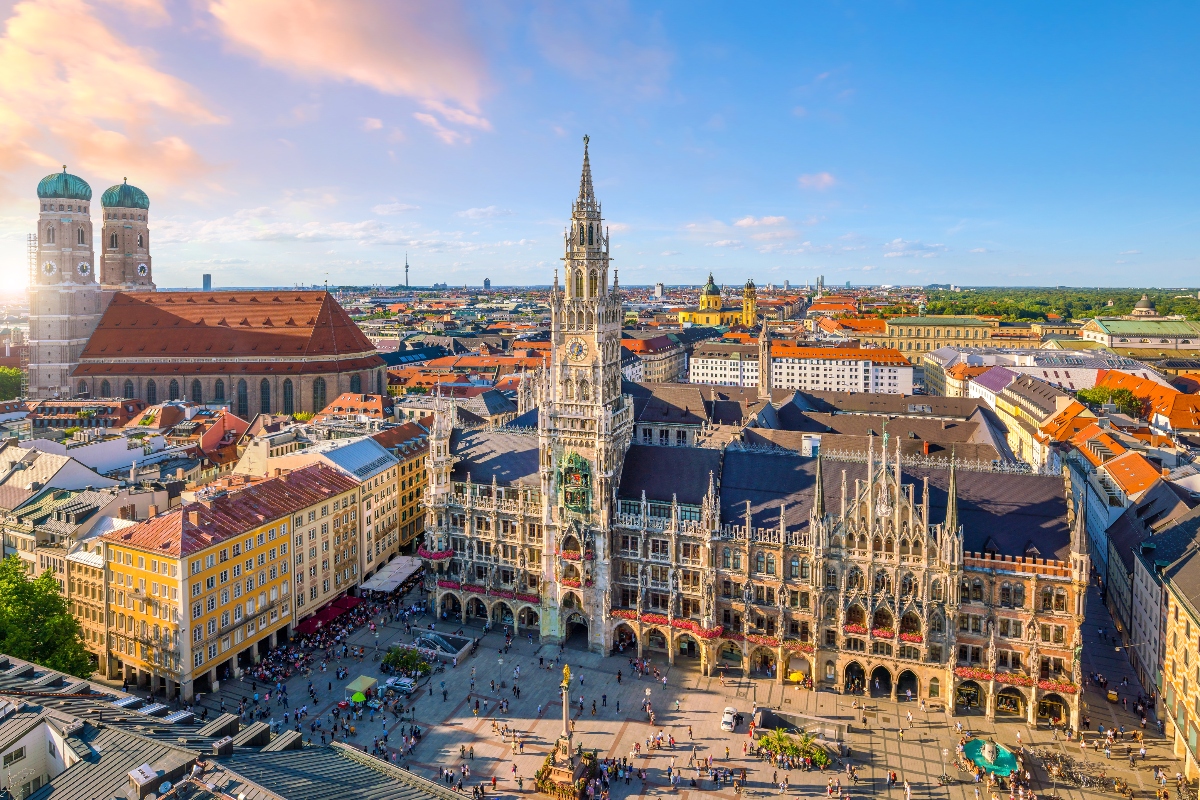Ausblick auf Münchner Rathaus