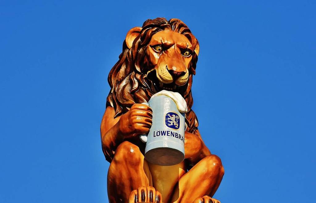 löwenbräu lion, strong beer festivals of the breweries