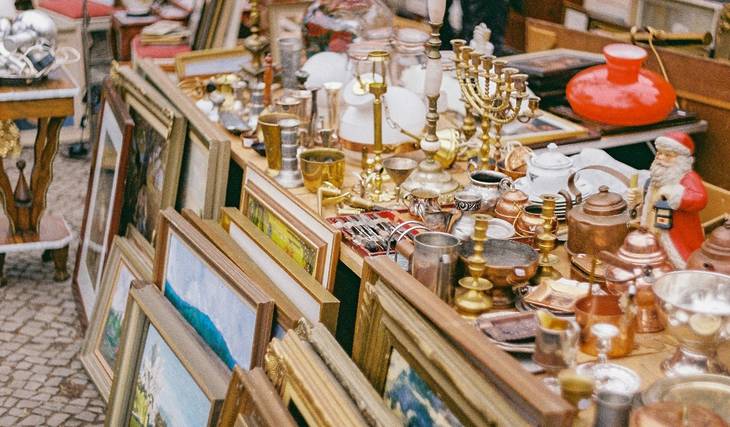 Courtyard Flea Markets 2026: Discover Munich’s Neighborhoods While Shopping for Secondhand Goods