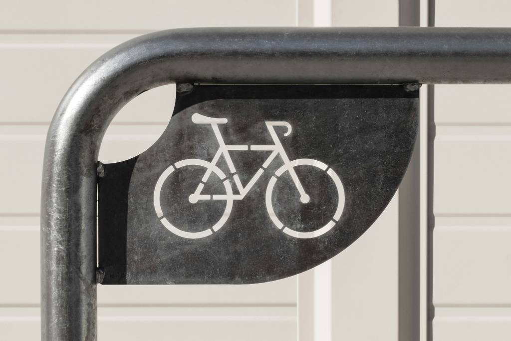 Fahrradsymbol an einer Stange