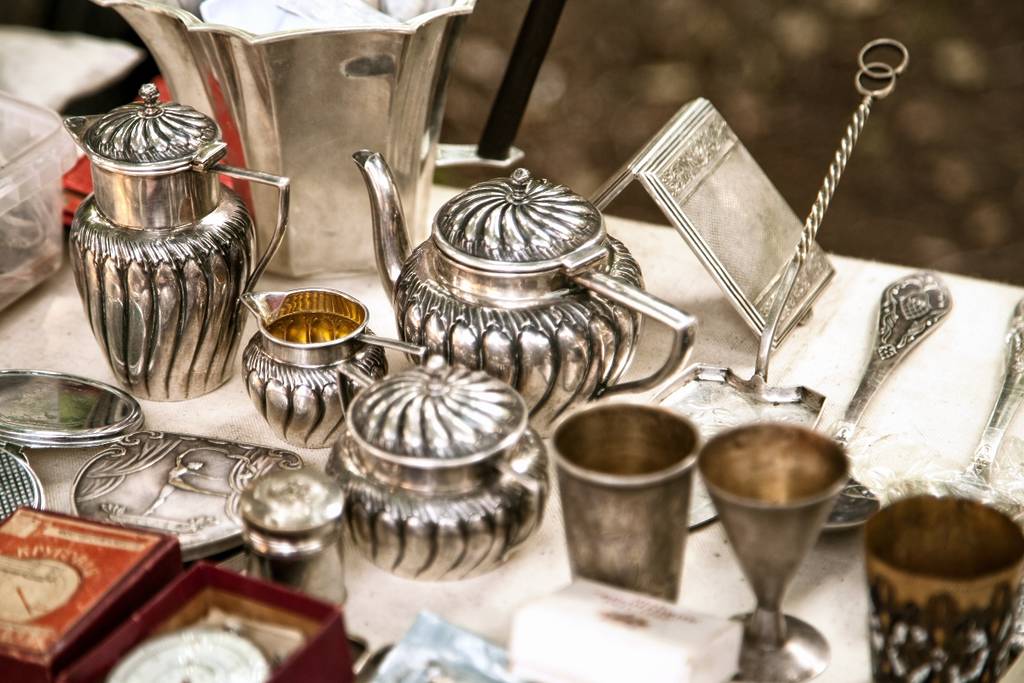 antique tableware