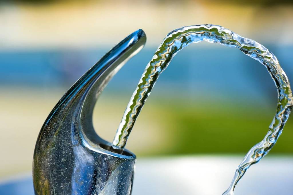 water jet from a drinking fountain