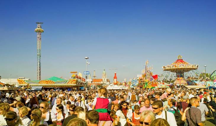 Unser Wiesn-Guide: 7 essenzielle Tipps für eine zünftige Oktoberfest-Gaudi