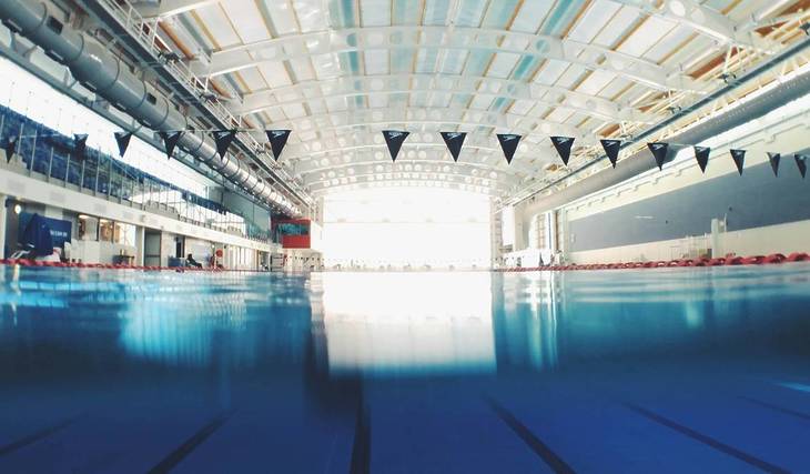 Hallenbäder in München: Die 7 besten Orte zum Schwimmen, Entspannen und Auftanken