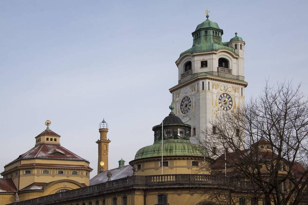 the müller'sche volkbad from the outside