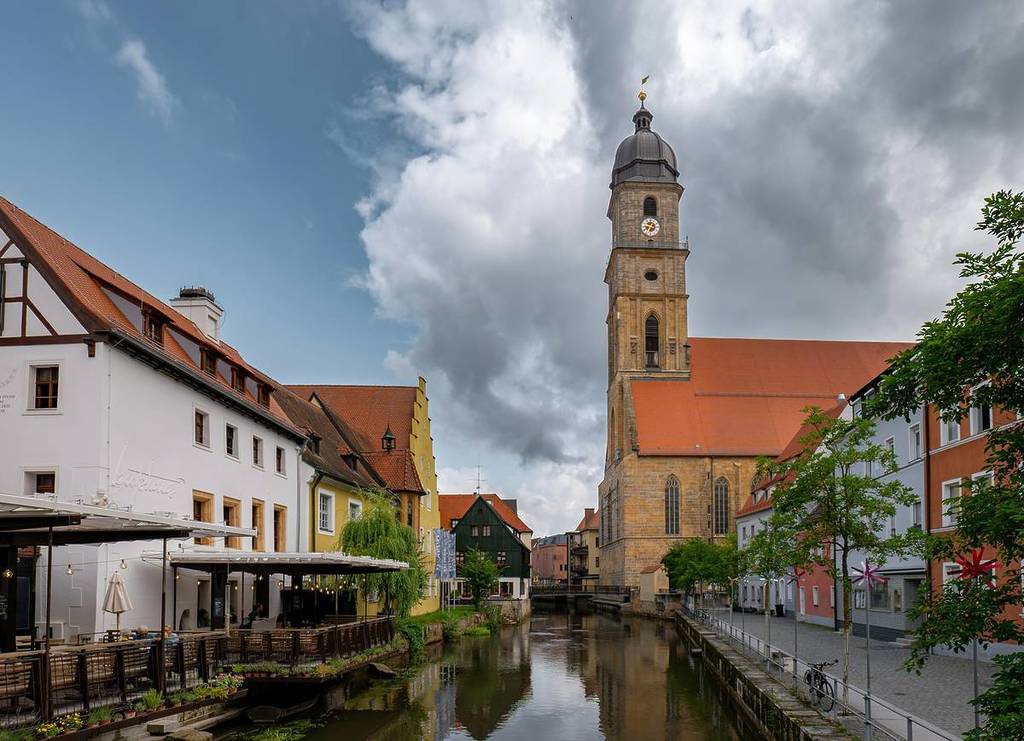 stadt amberg, heimat vom kleinsten hotel der welt eh'häusl