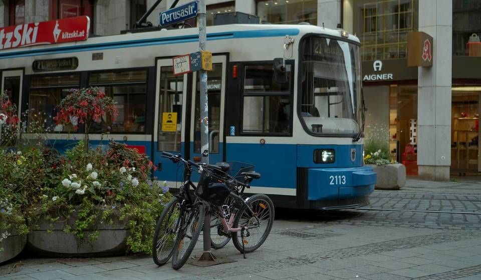 Contemplative city tour: the Christkindltram will soon be back on Munich’s streets