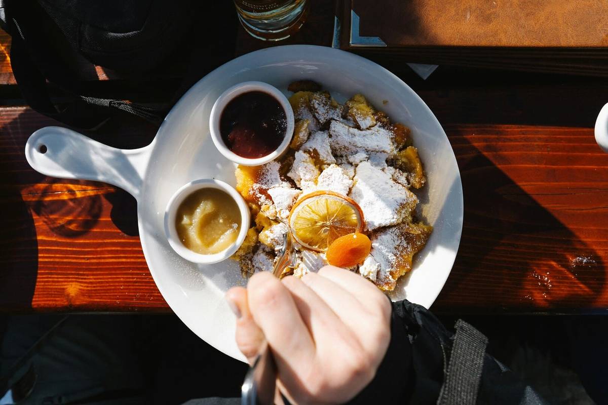 Teller mit Kaiserschmarrn