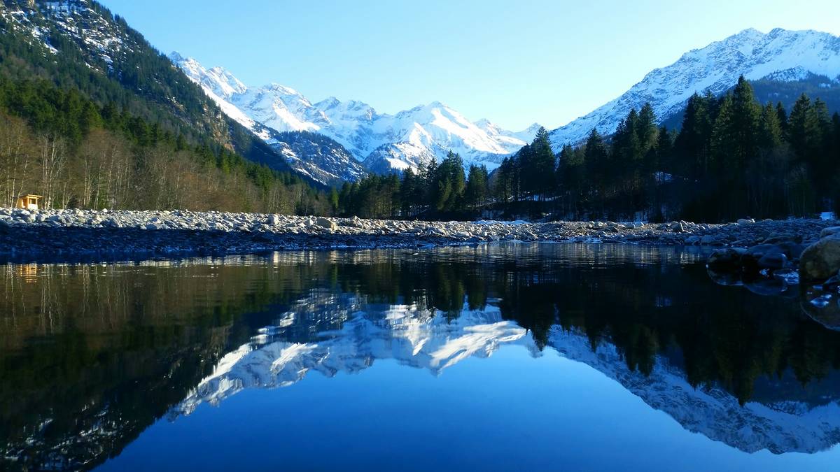 verschniete berge im allgäu