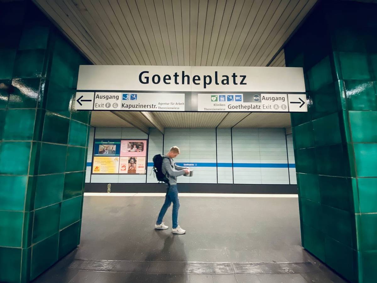 U-Bahnhof Goetheplatz in München