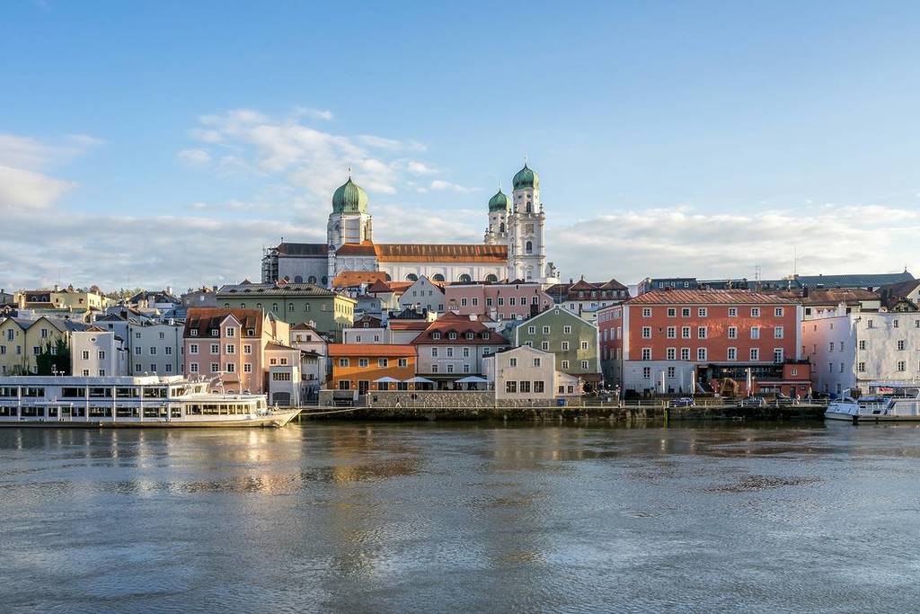 passau, home of the dreiflusshackbank