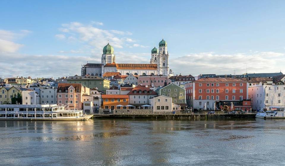 Dreiflusshackbank stolen: Passau’s newest attraction has disappeared – Felix Lobrecht and Tommi Schmitt promise finder’s reward