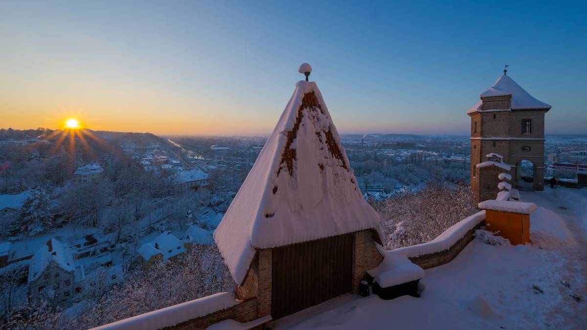 Schnee auf der Burg Trausnitz