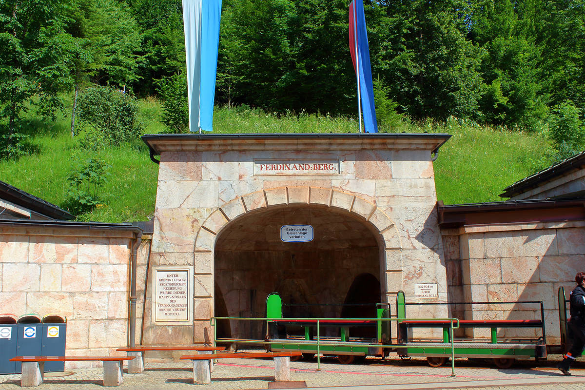 Eingang in das Salzbergwerk