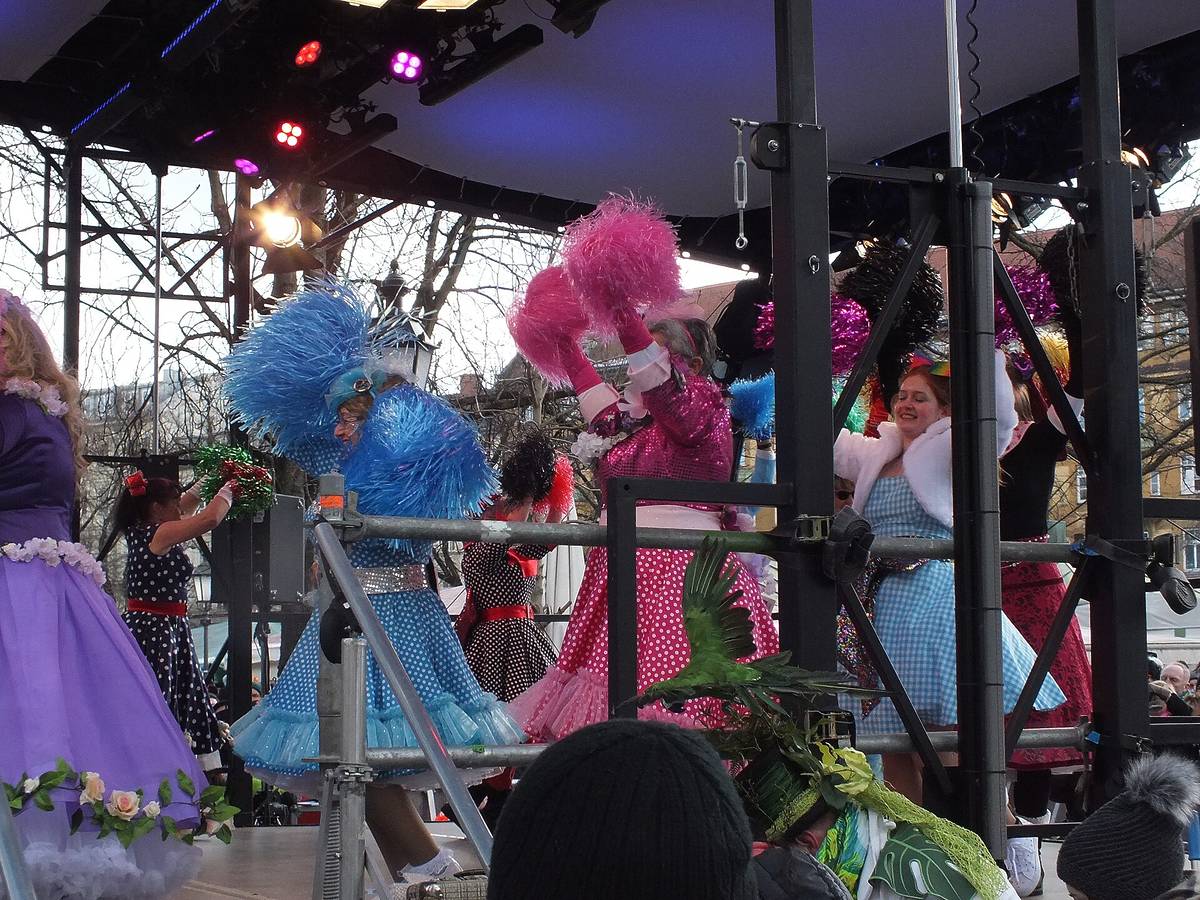 tanz der marktweiber