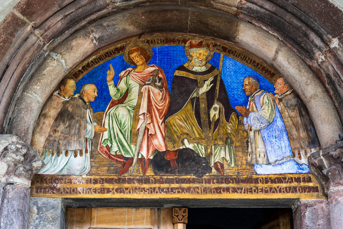 Blick auf ein religiöses Gemälde