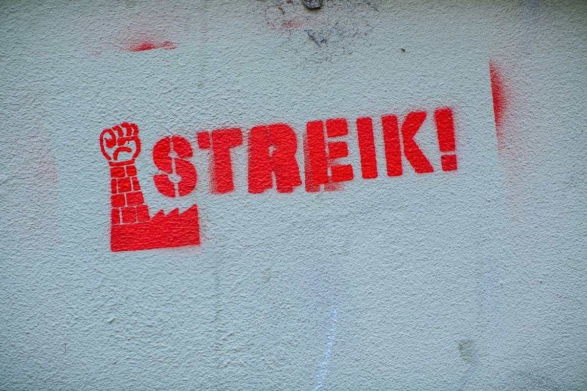 graffiti "streik"