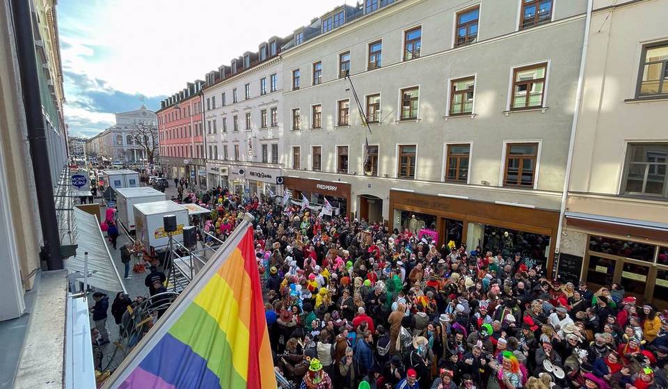 Münchens queerste Faschingsparty: Wann die Reichenbachstraße sich in eine bunte Partymeile verwandelt
