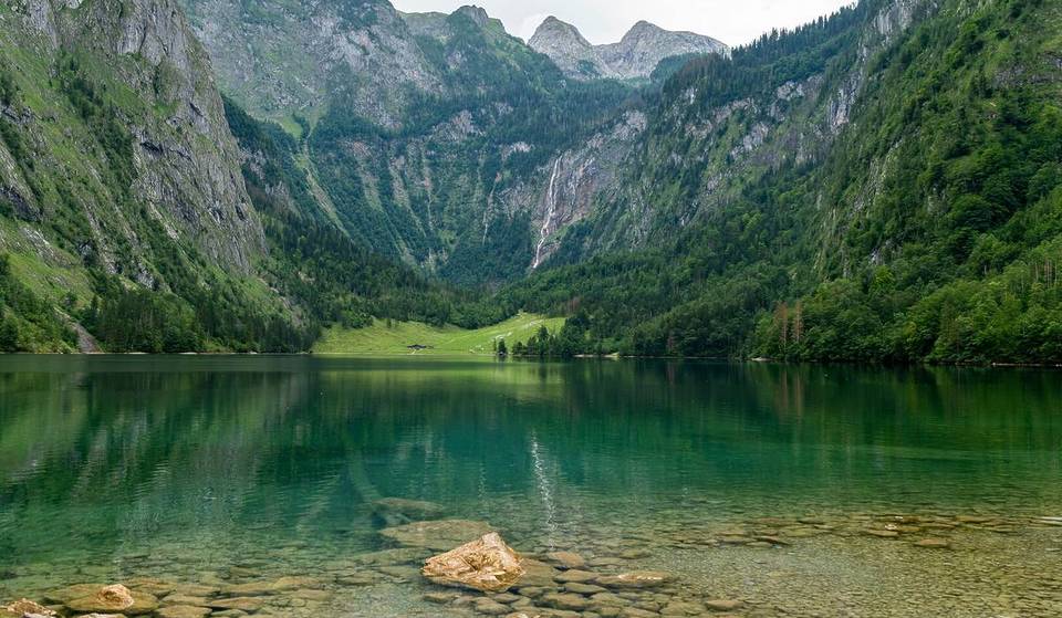 Bayerns gefährlichster Instagram-Hotspot: Warum dieser 200 Meter hohe Wasserfall mit türkisen Naturpools am Königssee seit Jahren gesperrt ist – und was sich dieses Jahr ändern könnte