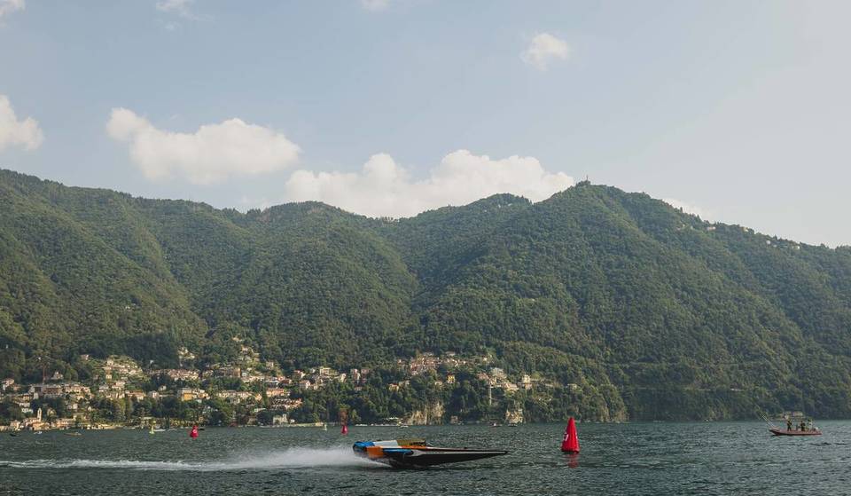 E1 Lake Como GP 2026 presented by Villa d’Este: Die „Formel 1 des Wassers“ kehrt in diesem Frühjahr an einen der exklusivsten Orte Italiens zurück – nur 5 Stunden von München entfernt