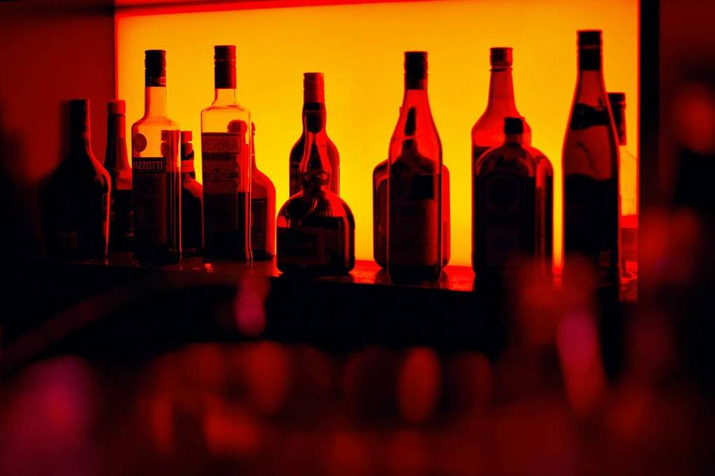 Die Bar, für man einen Schlüssel brauchte: Diese Münchner Kultkneipe überzeugt seit fast 25 Jahren mit Gemütlichkeit, fairen Preisen und saisonalen Specials – Zu Ostern gibt es Eierlikör