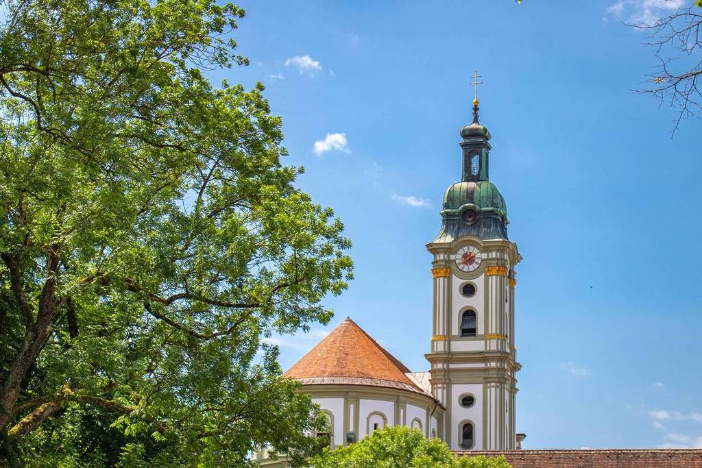 turm von st. mariä himmelfahrt