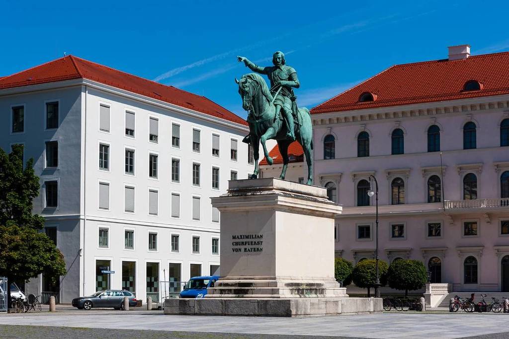 wittelsbacherplatz