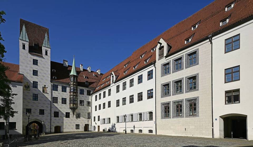 Sommer-Vibes unter Palmen und Lichterketten: Das Sommerquartier ist zurück – mit Brunch und Public Viewing