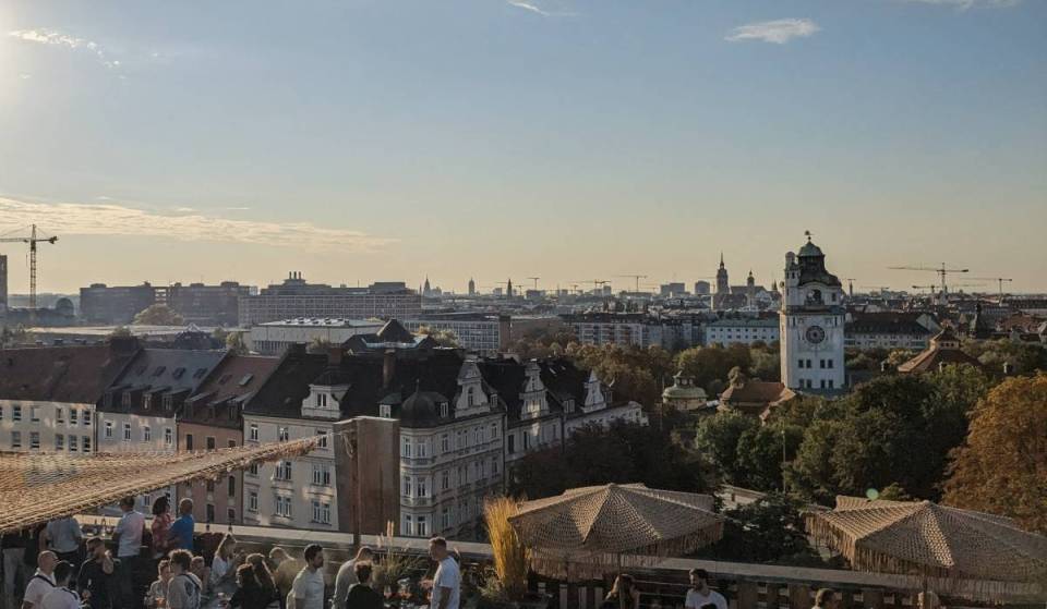Last Season: You have just this summer left to enjoy drinks and pizza on what is probably Munich’s greenest rooftop terrace at the Fat Cat