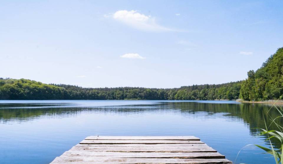 Münchens sauberster See ist nun barrierefrei: Badesteg am Lußsee freigegeben