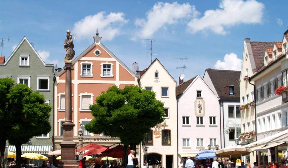 Just 35 minutes from Munich, you can shop in this beautiful old town at Germany’s oldest department store, discover the country’s largest Baroque monstrance, and experience “French Week” in July