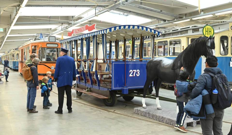 Zwischen historischen Trams und U-Bahn-Simulator: Feiert Sommerfest im MVG Museum mit gratis Eis, Kinderschminken und Glücksrad