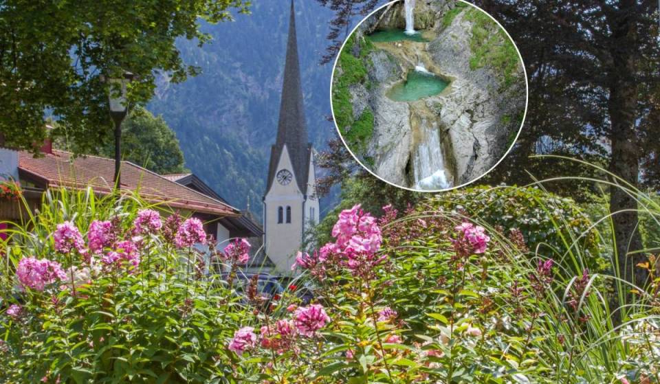 Nur 90 Minuten von München wandert ihr über diesen zauberhaften Wasserfall, der in mehreren türkisen Gumpen den Berg hinunterströmt und bereits in Film und Fernsehen zu sehen war