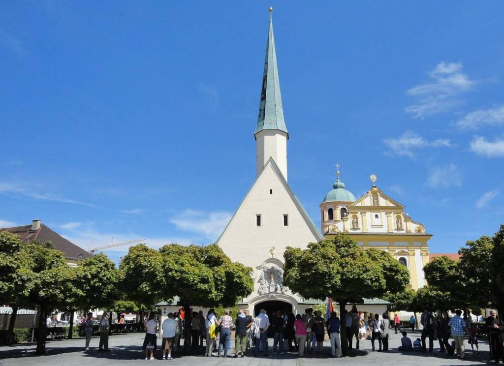 Gnadenkapelle in Altötting from the outside